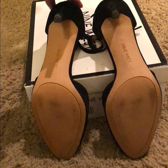 3.5 Nine West heels - Picture 3 of 5